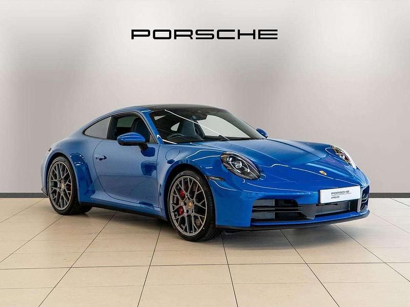 Blue Used 2025 Porsche 911 Coupe | £129,990 (Fair price) - Image 1/4