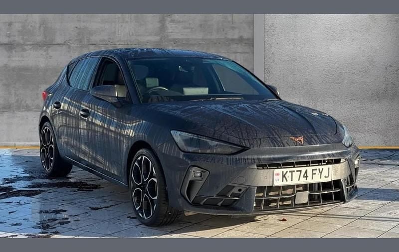 Grey Used 2025 Cupra Leon Hatchback | £23,390 (Fair price) - Image 1/4