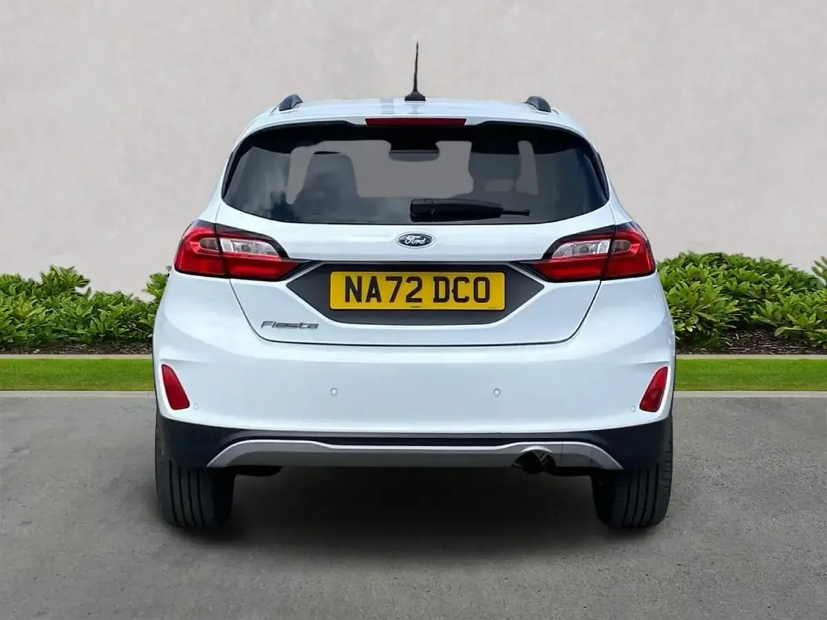 Used Ford Fiesta Active 100 HP (73 kW) 2022 White Hatchback