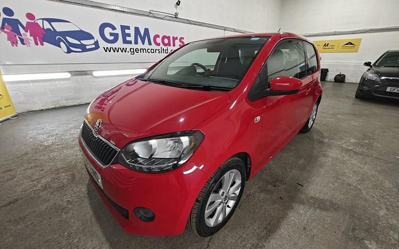 Used Skoda Citigo SE L 60 HP (44 kW) 2016 Red Hatchback