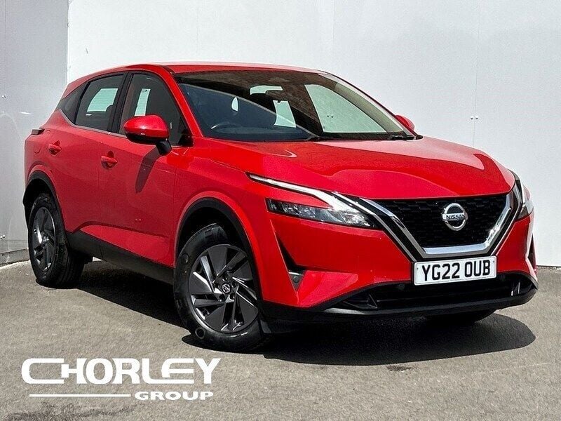 Red Used 2022 Nissan Qashqai Acenta Premium SUV | £16,428 (Good price) - Image 1/4