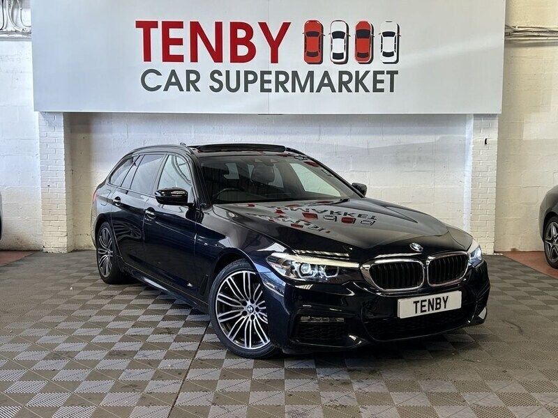 Black Used 2017 BMW 520 M Sport Estate | £14,795 (Fair price) - Image 1/4