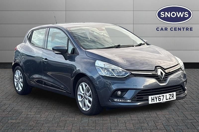 Grey Used 2017 Renault Clio IV Dynamique Hatchback | £6,999 (Good price) - Image 1/4