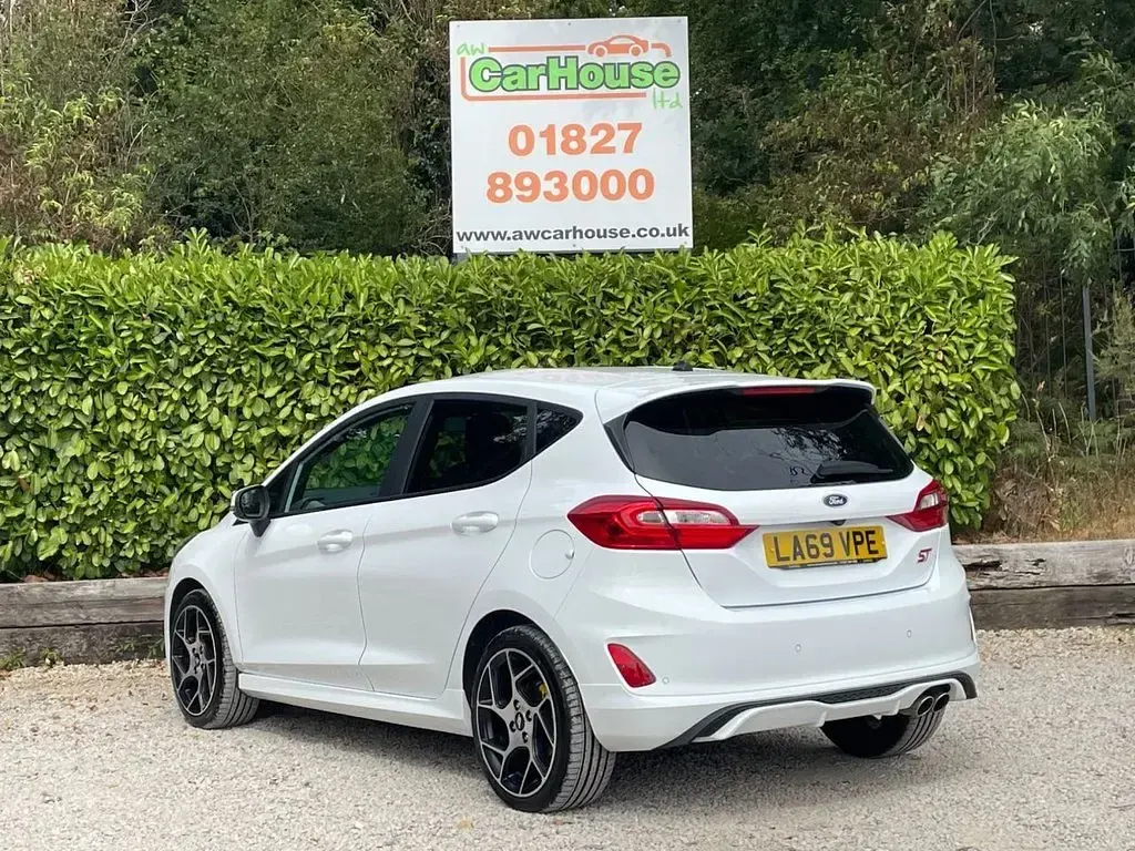 Used Ford Fiesta ST 200 HP (147 kW) 2020 White Hatchback