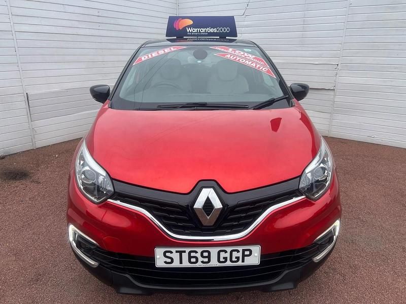 Used Renault Captur Iconic 2019 Red/black SUV
