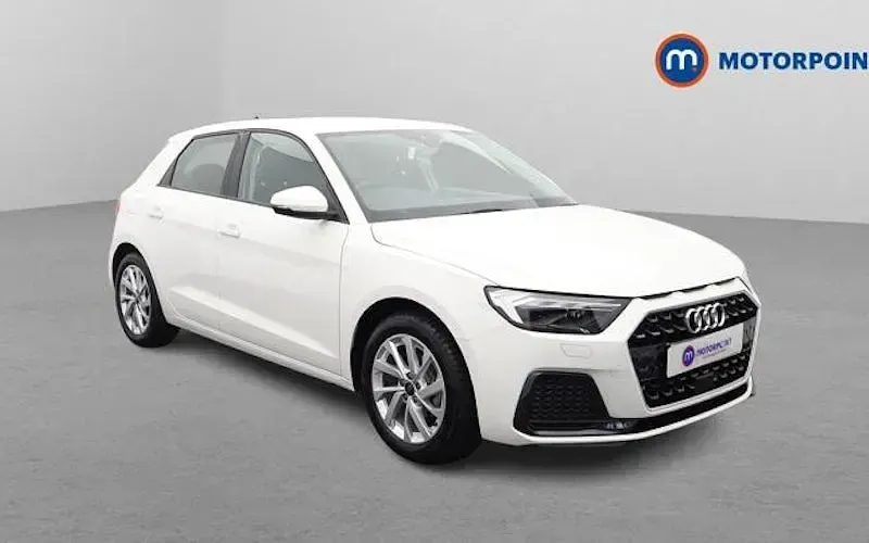 Used Audi A1 Sportback Sport 95 HP (69 kW) 2025 Hatchback