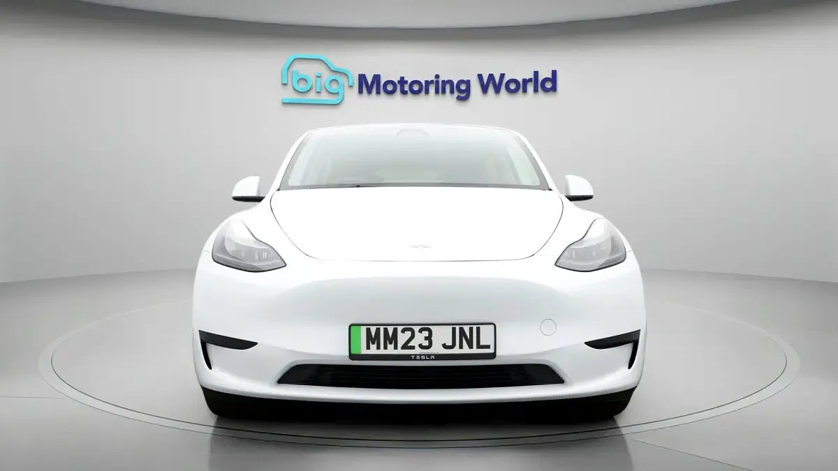 Used Tesla Model Y RWD 216 kW (295 HP) 2023 SUV
