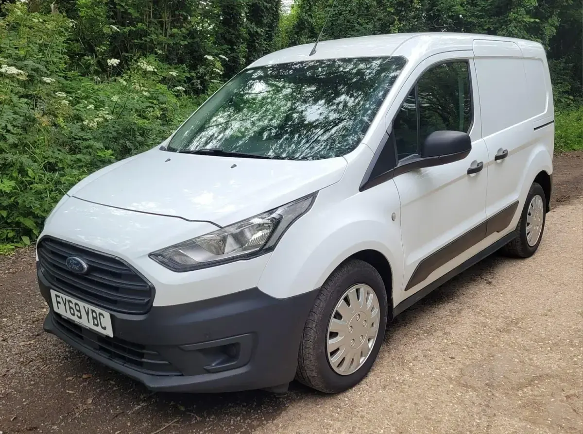 Used Ford Transit Connect S 100 HP (73 kW) 2020 White MPV