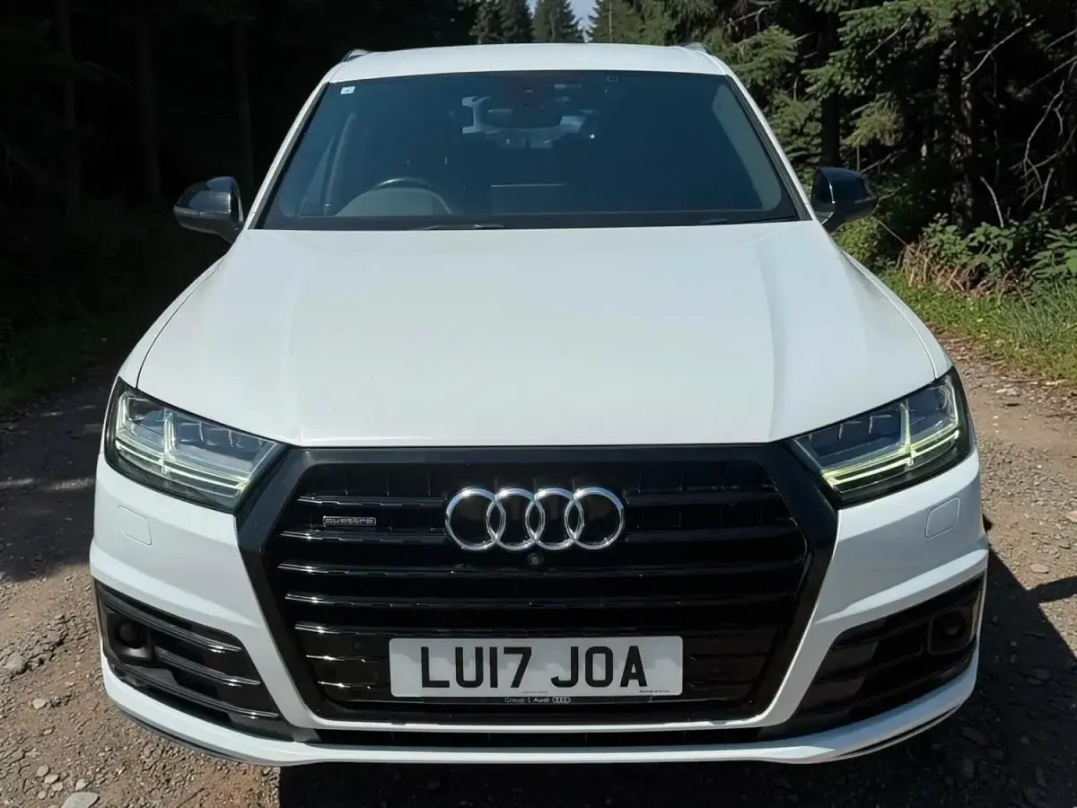 Used Audi Q7 Black Edition 261 HP (191 kW) 2017 White SUV