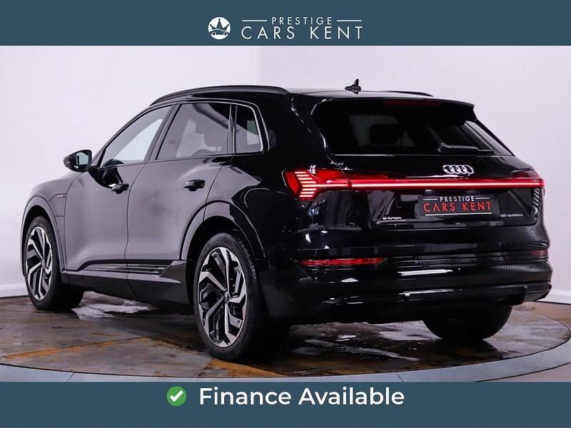 Used Audi e-tron Black Edition 300 kW (408 HP) 2023 Black SUV