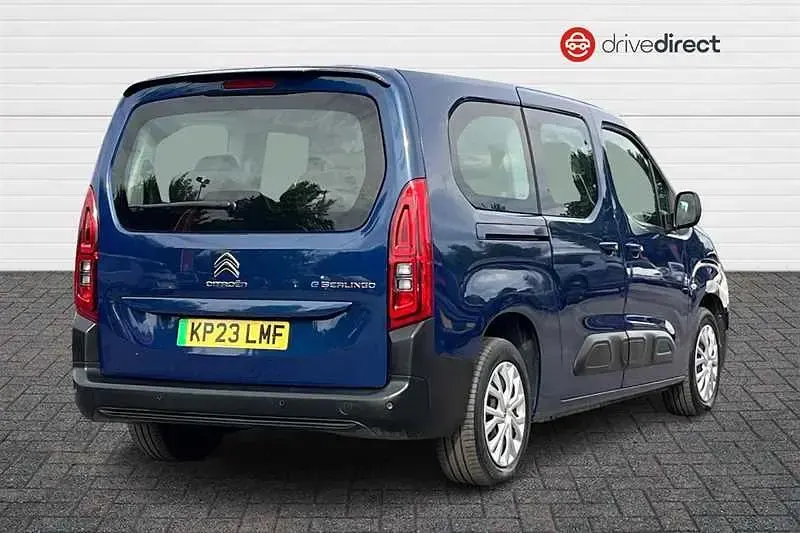 Used Citroën e-Berlingo Feel 100 kW (136 HP) 2023 Blue MPV