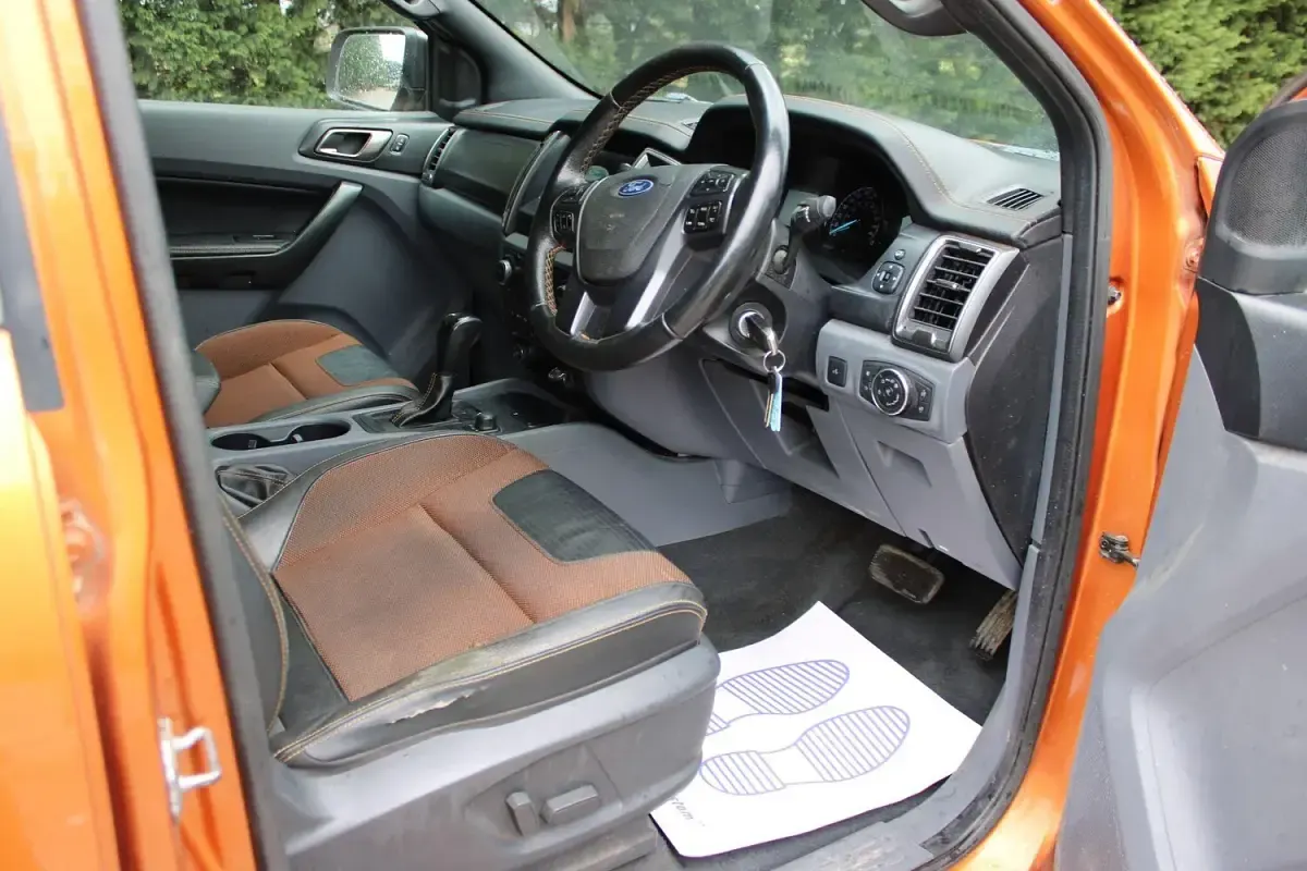 Used Ford Ranger Wildtrack 200 HP (147 kW) 2019 Orange Pickup