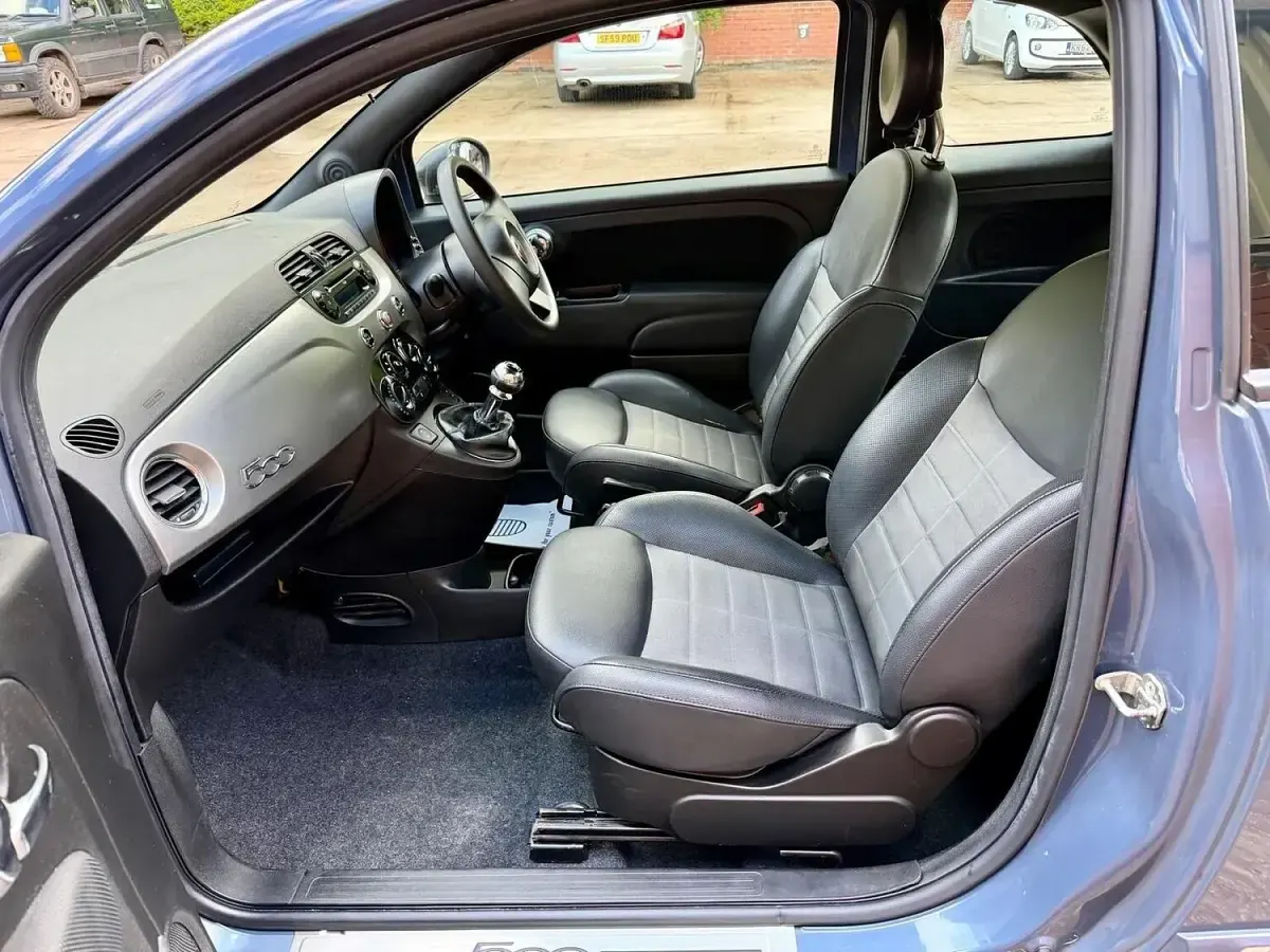 Used Fiat 500 85 HP (62 kW) 2011 Blue Hatchback