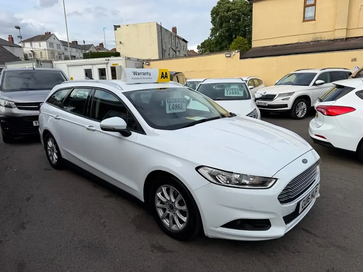Used Ford Mondeo Style 150 HP (110 kW) 2016 White Estate