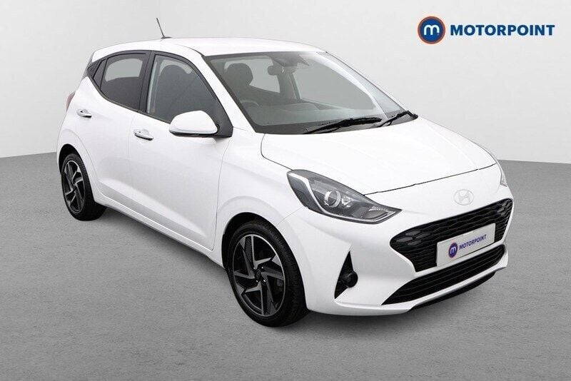 White Used 2024 Hyundai i10 Premium Hatchback | £14,049 (Fair price) - Image 1/4