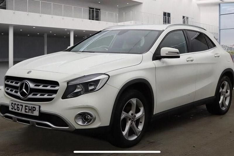 White Used 2017 Mercedes GLA200 SUV | £9,795 (Fair price) - Image 1/1