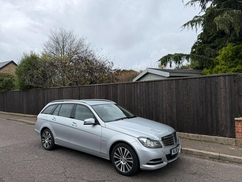 Used Mercedes C250 Elegance 2011 Silver Estate