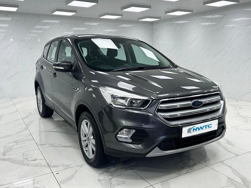 Used Ford Kuga Zetec 150 HP (110 kW) 2017 Grey SUV