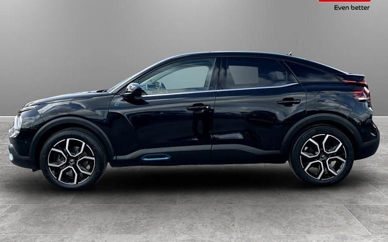 Usado Citroën e-C4 Shine 100 kW (136 CV) 2023 Utilitario