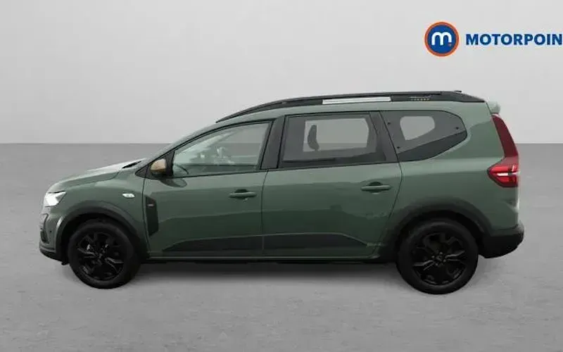 Gebraucht Dacia Jogger Extreme 141 PS (103 kW) 2024 Grün Van / Kleinbus