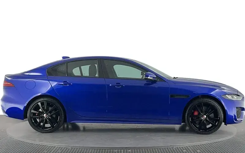 Used Jaguar XE R-Dynamic 300 HP (220 kW) 2020 Blue Sedan
