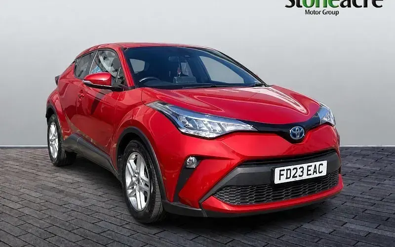 Used Toyota C-HR 140 HP (102 kW) 2026 SUV