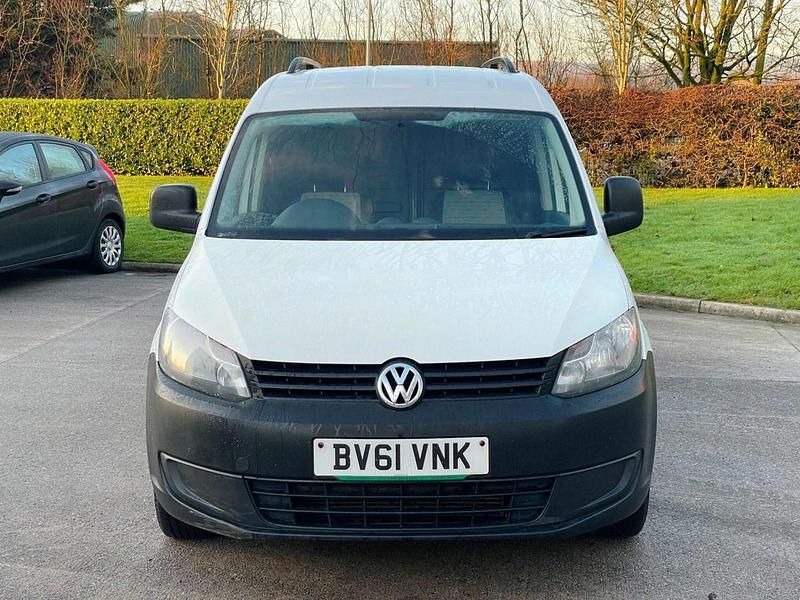 Used VW Caddy 75 HP (55 kW) 2011 White MPV