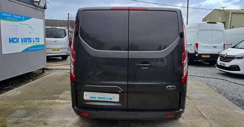 Used Ford Transit Custom Limited 130 HP (95 kW) 2021 Grey Van