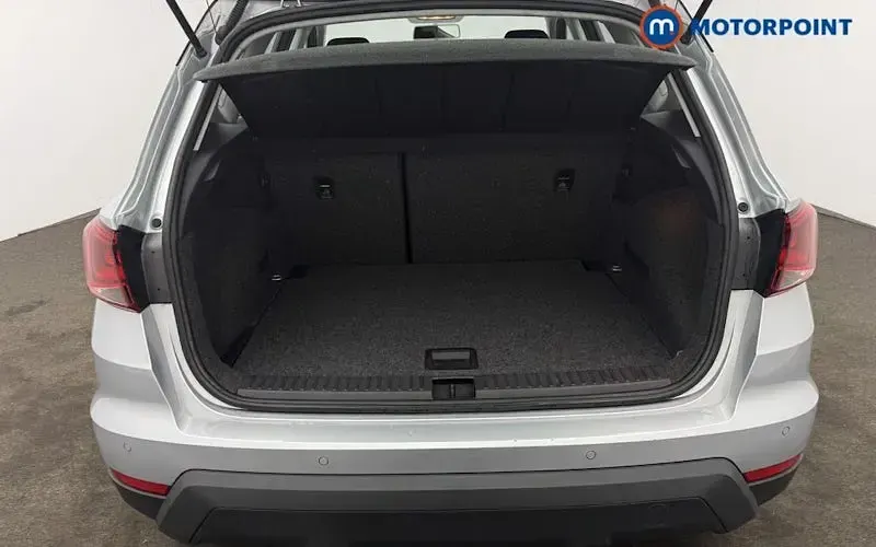 Used Seat Arona SE Technology 116 HP (85 kW) 2019 Silver SUV