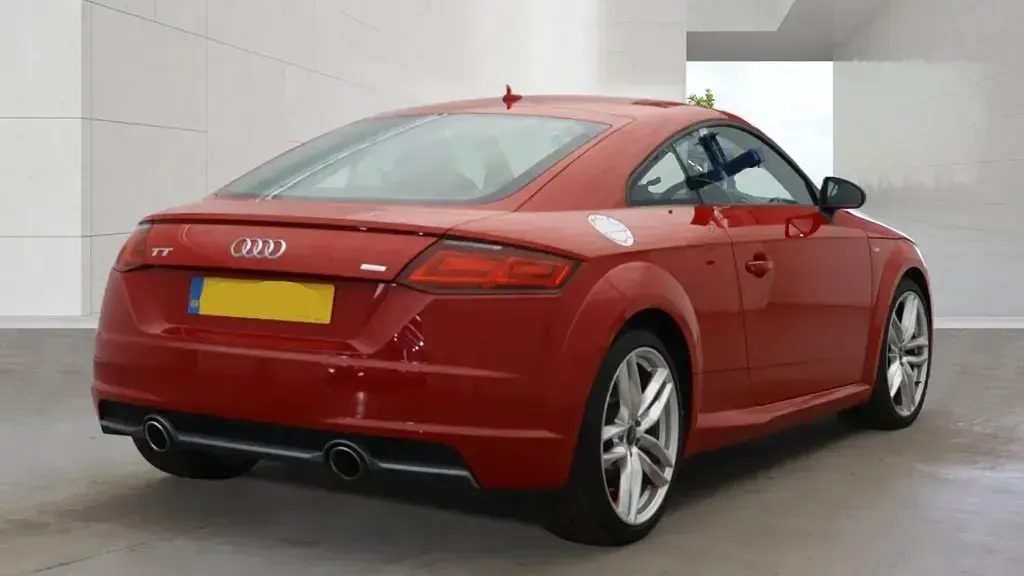 Used Audi TT S-Line 184 HP (135 kW) 2016 Red Coupe