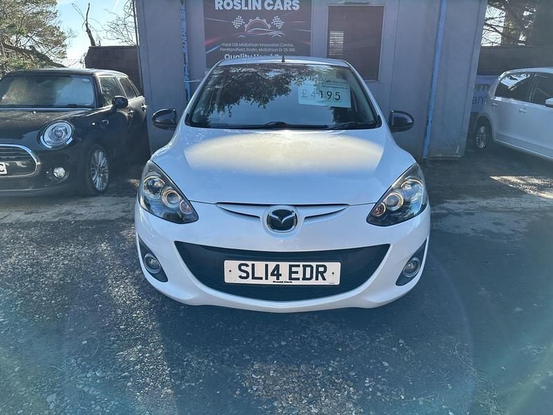 Used Mazda 2 Edition 2014 White Hatchback