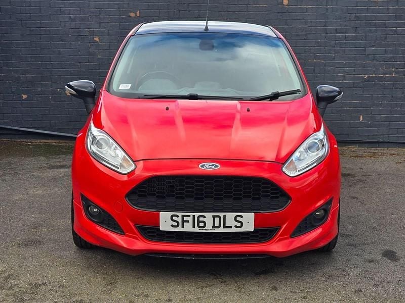 Used Ford Fiesta Zetec 2016 Red Hatchback