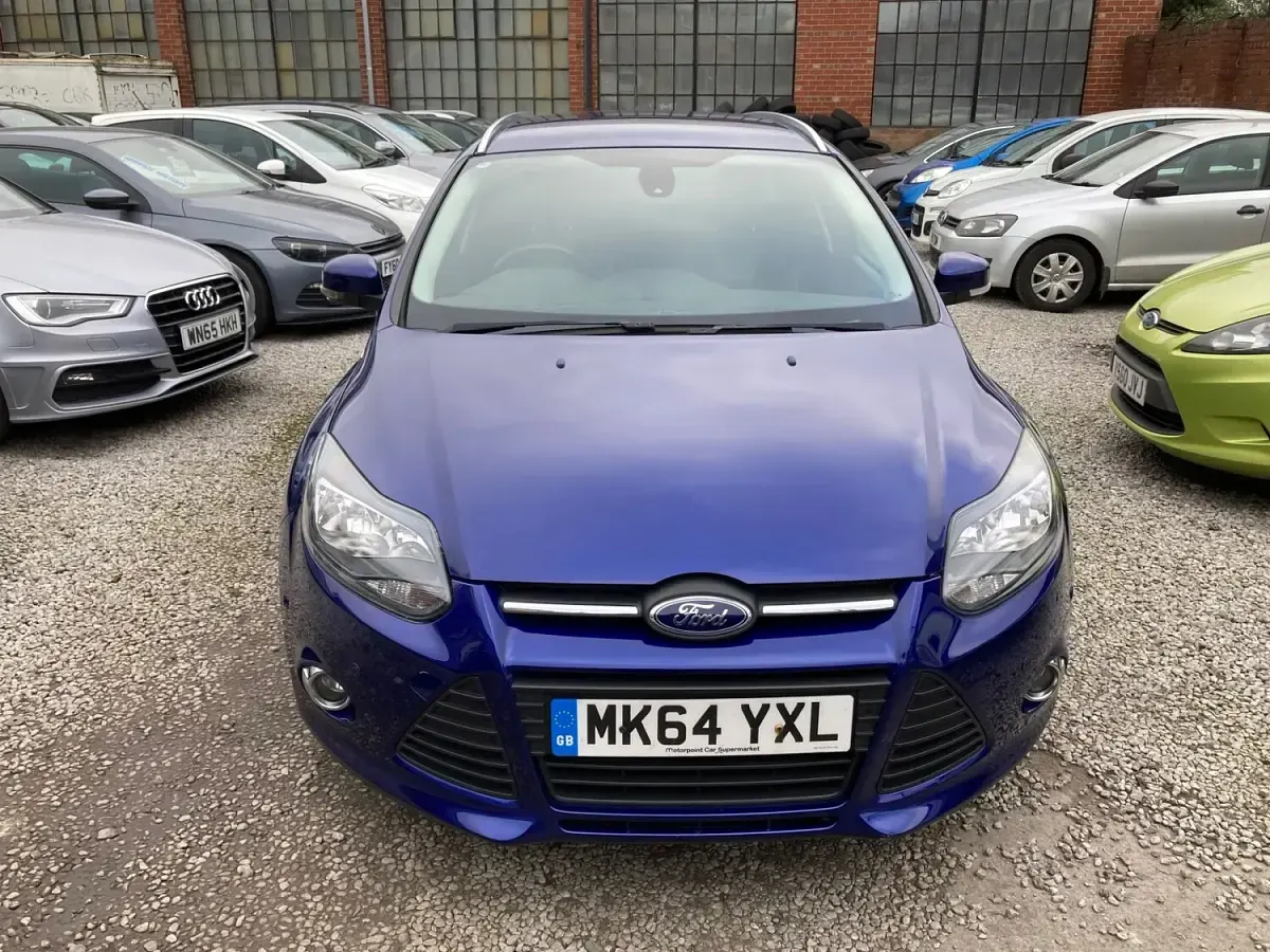 Used Ford Focus Zetec 2014 Blue Estate