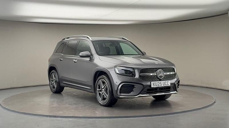 Mountain grey Used 2025 Mercedes GLB200 Executive SUV | £31,600 (Good price) - Image 1/4