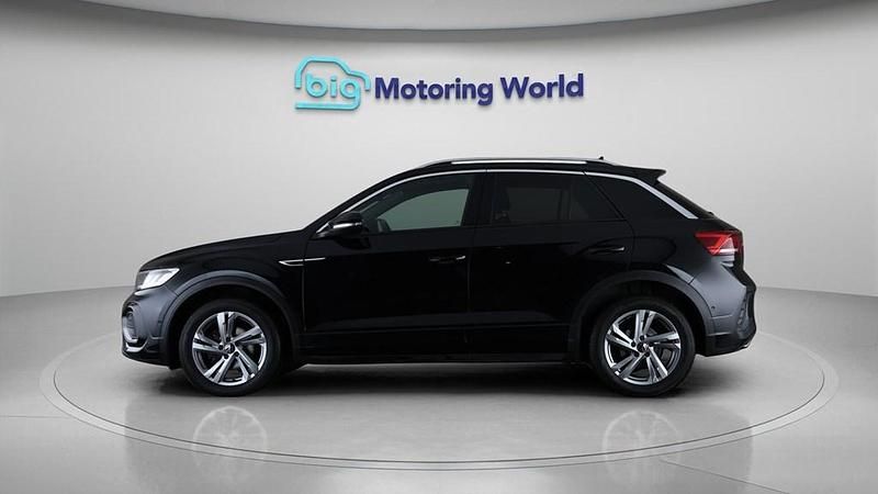 Usado VW T-Roc R-line 150 HP (110 kW) 2023 Preto SUV