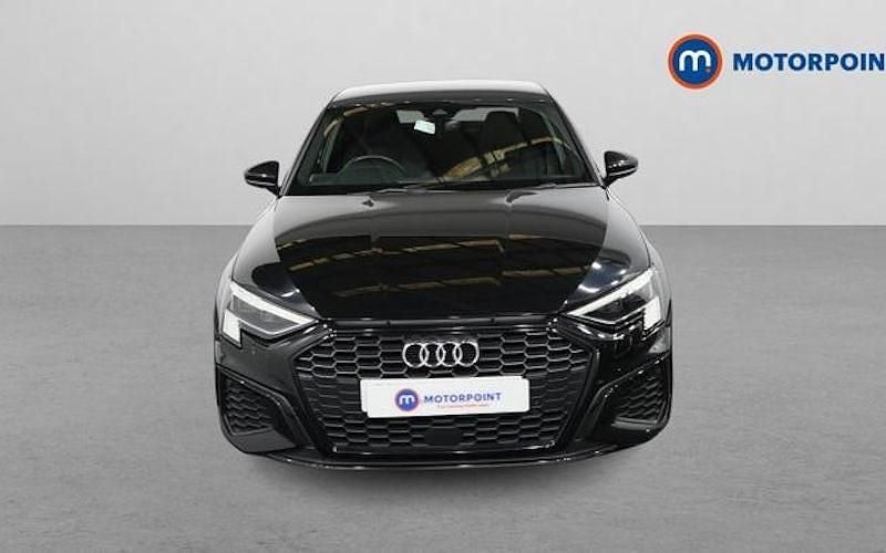 Begagnad Audi A3 150 HK (110 kW) 2023 Svart Sedan