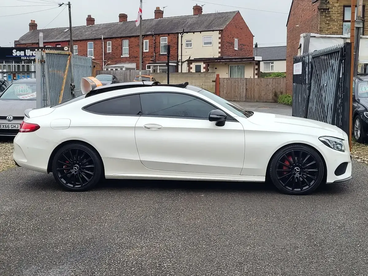 Used Mercedes C220 AMG Line Premium Plus 2016 White Coupe