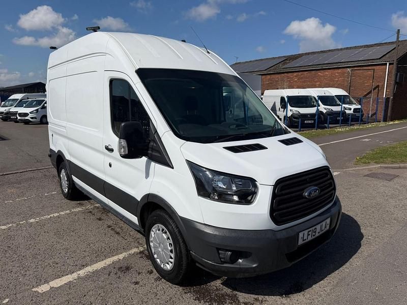 Second-hand Ford Transit 2019 Alb Monovolum