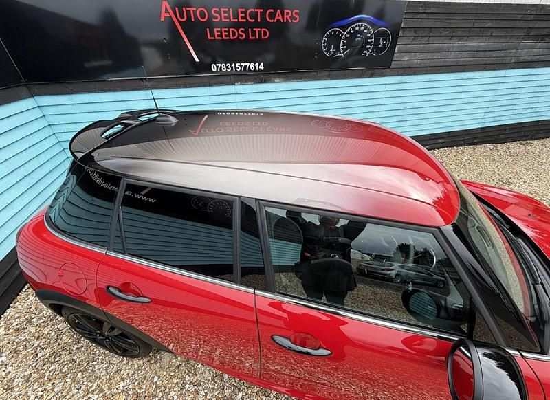 Used Mini Cooper Hatch 134 HP (98 kW) 2023 Red Hatchback