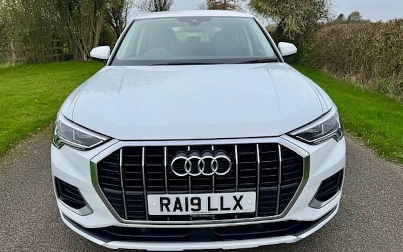 Used Audi Q3 Sport 150 HP (110 kW) 2025 SUV
