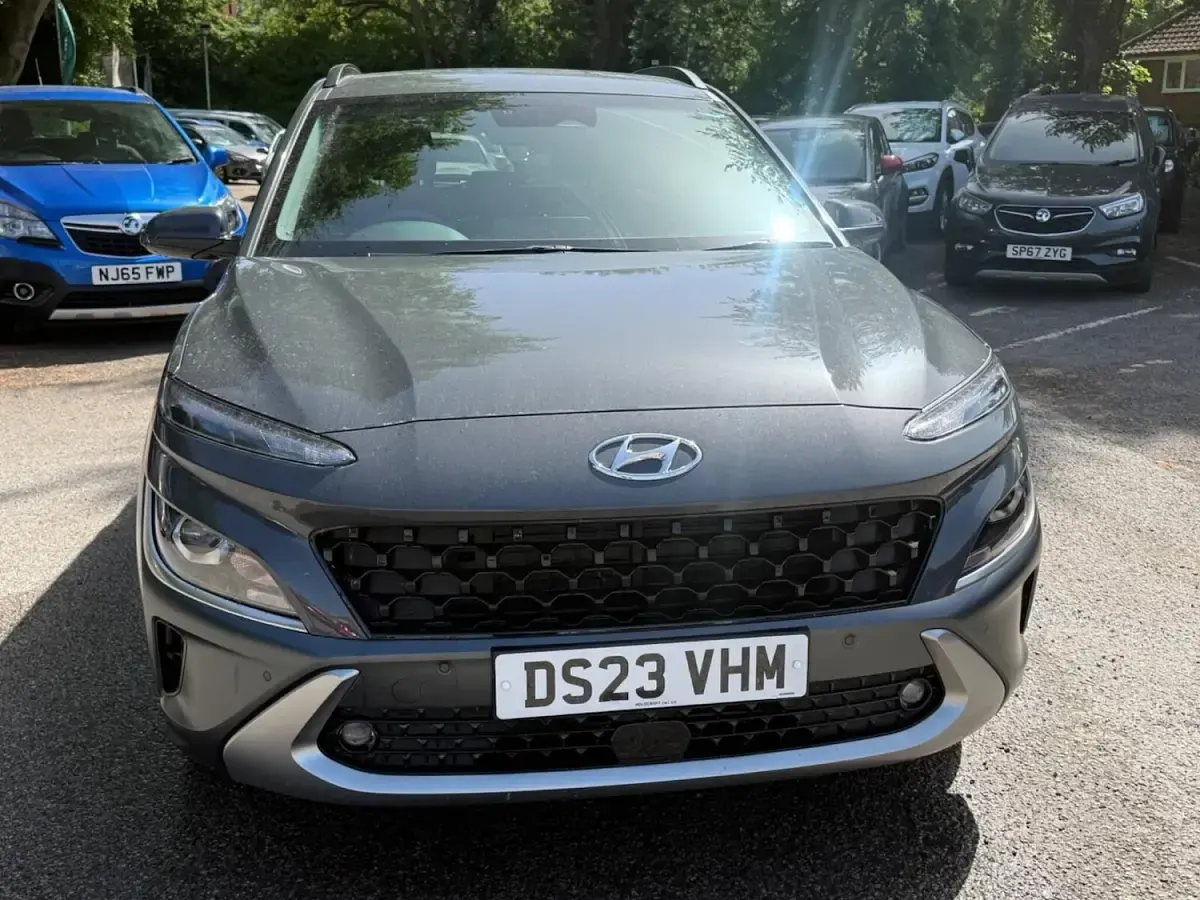 Used Hyundai Kona Premium 141 HP (103 kW) 2023 Grey SUV