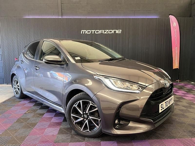 Used Toyota Yaris Hybrid Design 2020 Grey Hatchback