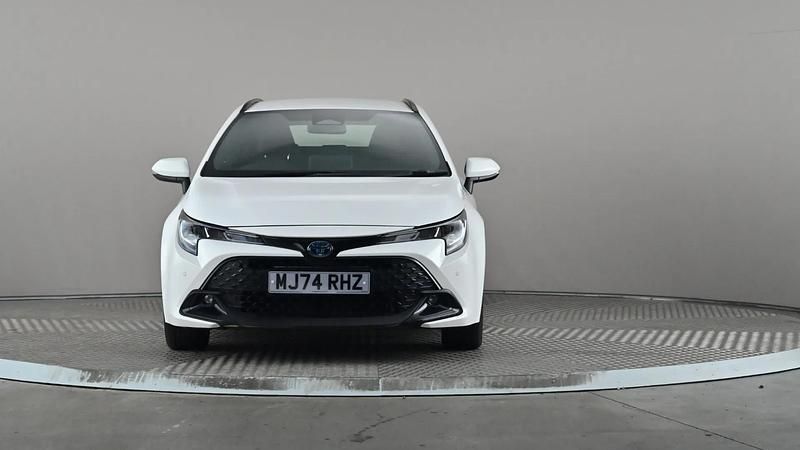 White Used 2024 Toyota Corolla Estate | £31,298 - Image 1/4