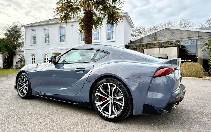 Used Toyota Supra 257 HP (189 kW) 2022 Grey Coupe