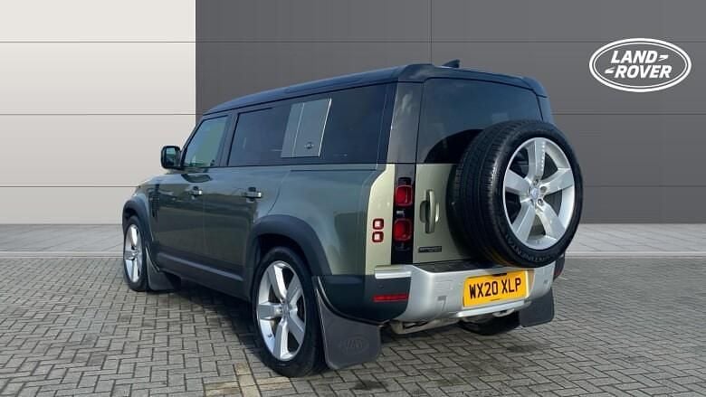 Used Land Rover Defender First Edition 240 HP (176 kW) 2020 Green SUV