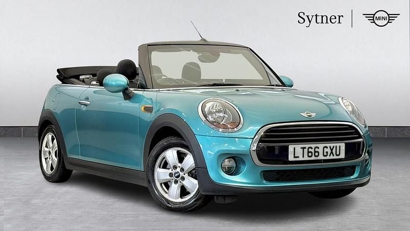 Green Used 2016 Mini Cooper Hatchback | £12,000 (Fair price) - Image 1/4