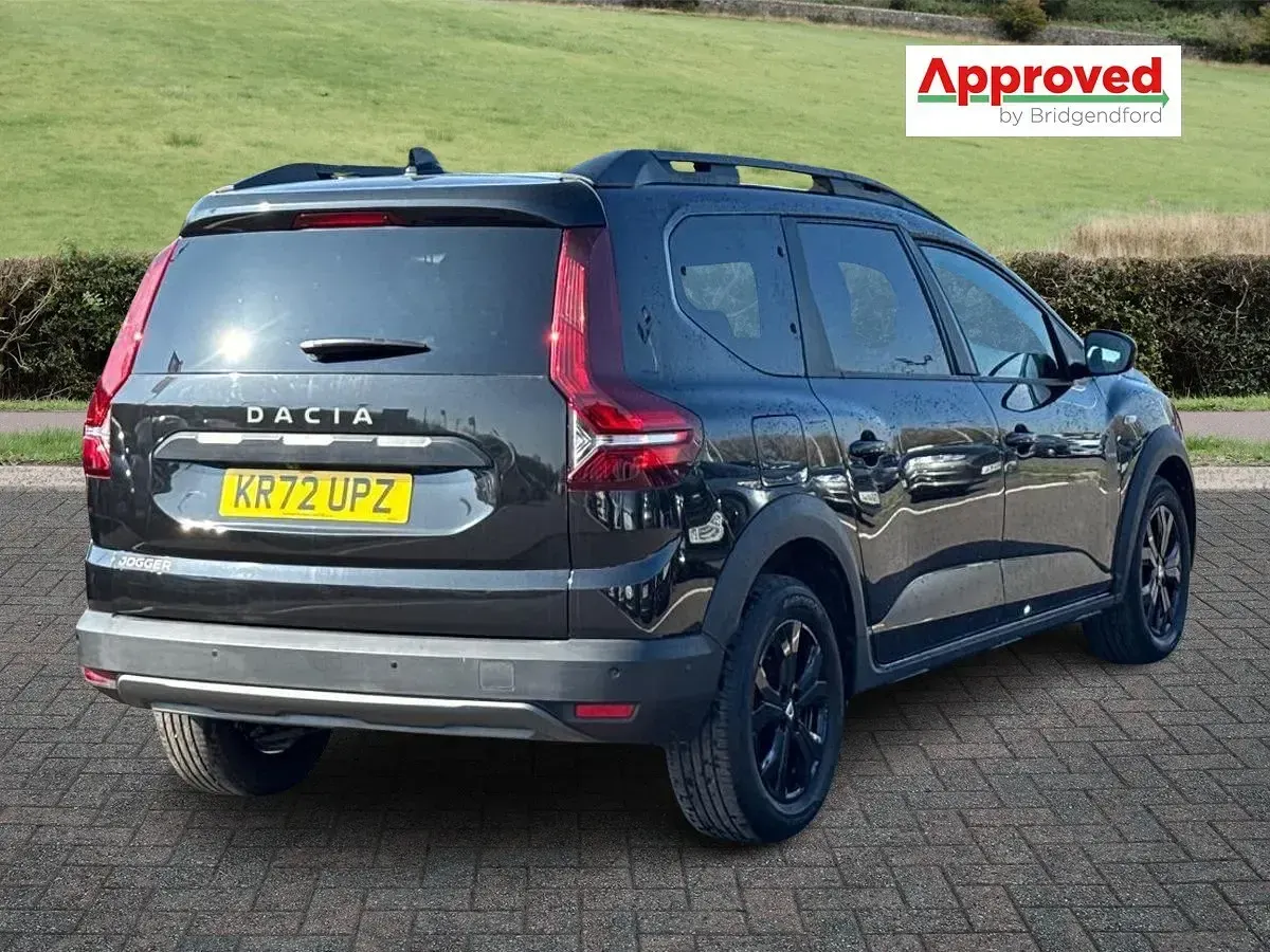 Gebraucht Dacia Jogger Extreme 110 PS (80 kW) 2022 Schwarz Van / Kleinbus