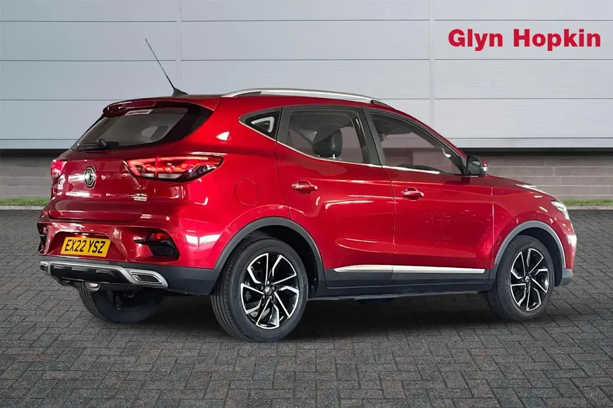 Used MG ZS Exclusive 106 HP (77 kW) 2022 Red SUV