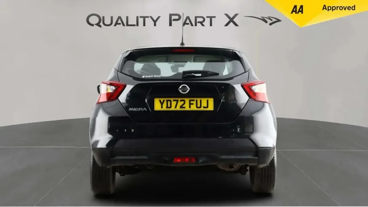 Begagnad Nissan Micra Acenta 92 HK (67 kW) 2022 Svart Halvkombi