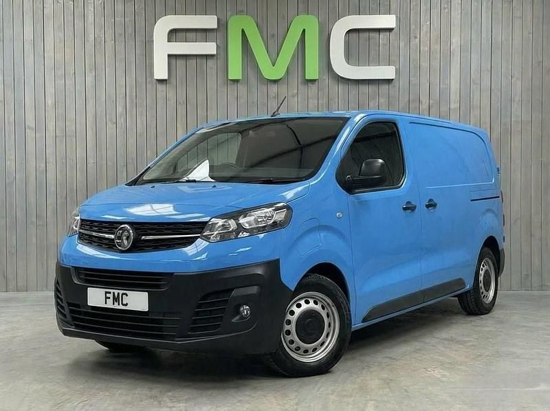Used Vauxhall Vivaro 100 kW (136 HP) 2022 Blue MPV